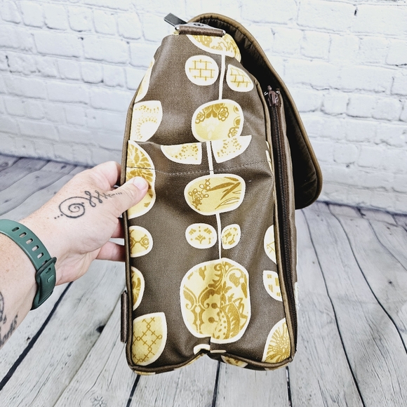PETUNIA PICKLE BOTTOM | crossbody diaper bag - Picture 5 of 16
